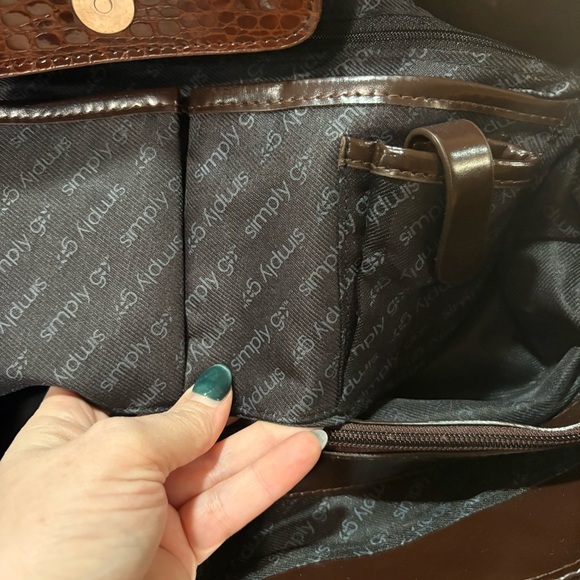 Stylish Brown Shoulder Bag with Leather Trim and Comfortable Handles nwot - Picture 8 of 16